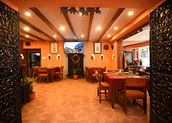 Sacred Boutique Отель 3*