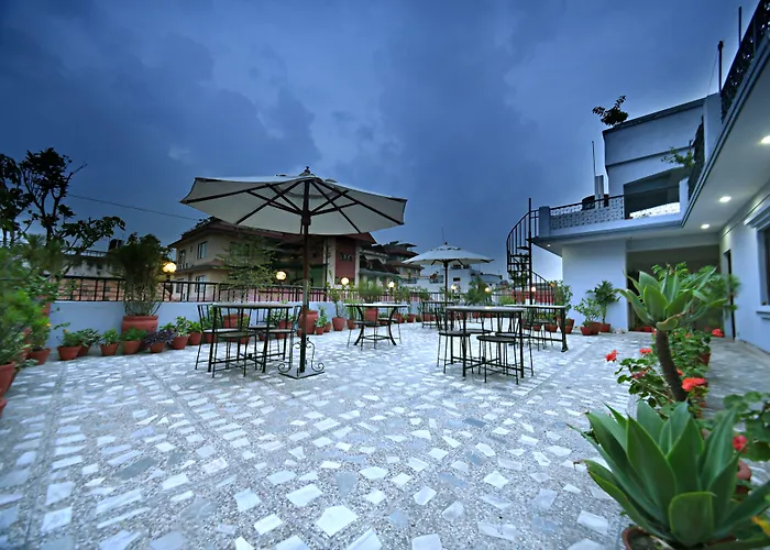 Sacred Boutique Hotel 3*